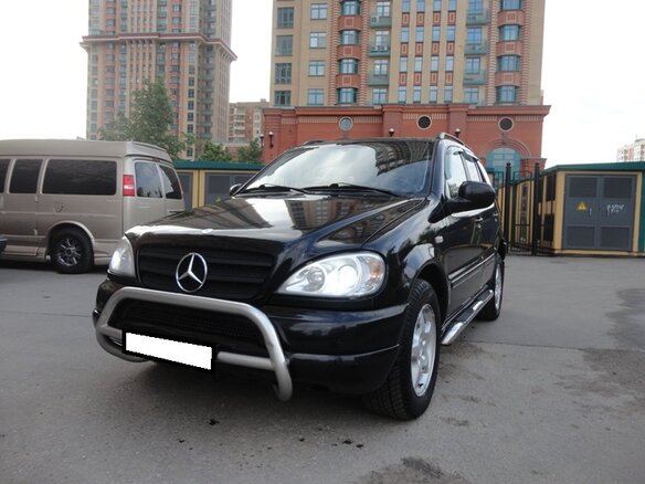 1999 Mercedes-Benz M-Класс 320 I (W163), чёрный - вид 16