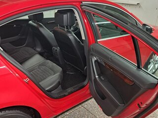 2011 Volkswagen Passat B7, красный, 2990000 рублей, вид 4