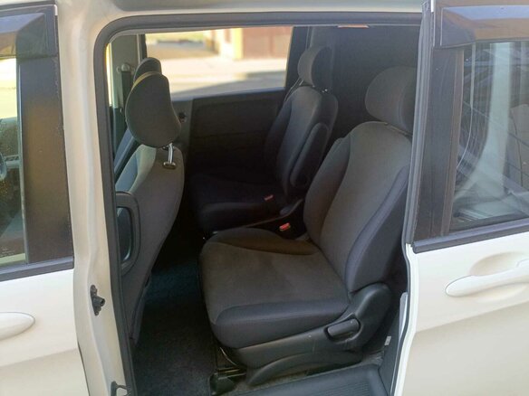 2010 Honda Freed I, белый, 1180000 рублей - вид 12