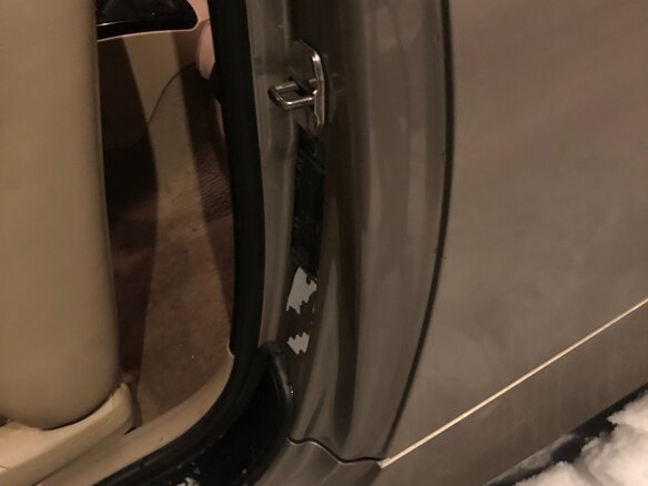 2010 BMW 3 серии 320i V (E90/E91/E92/E93) Рестайлинг, серый, 1400000 рублей - вид 17