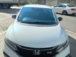 2018 Honda Jade I Рестайлинг, белый, 1950000 рублей, вид 2