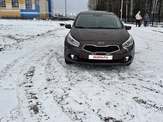 2013 Kia Ceed II, коричневый, 1300000 рублей, вид 1