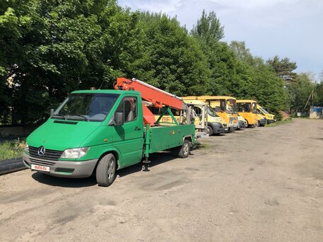 2000 Mercedes-Benz Sprinter, зелёный, 3500000 рублей, вид 3