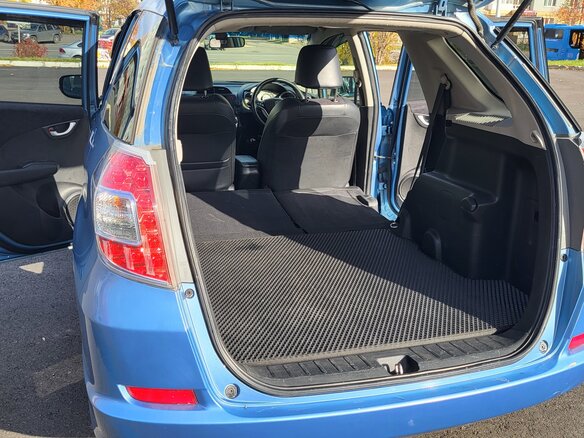 2014 Honda Fit Shuttle I Рестайлинг, голубой, 1100000 рублей - вид 13