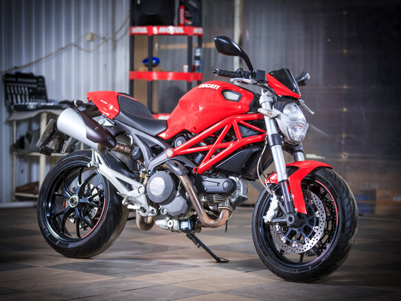 2011 Ducati Monster 796, красный