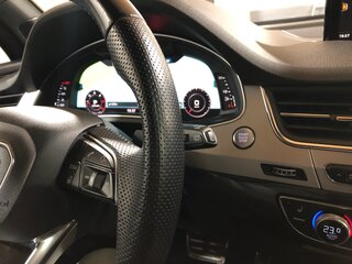 2016 Audi Q7 II (4M), серый, 3700000 рублей, вид 5