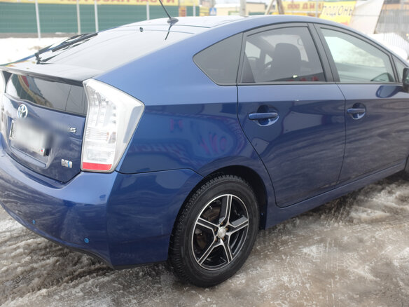 2009 Toyota Prius III (XW30), синий - вид 3