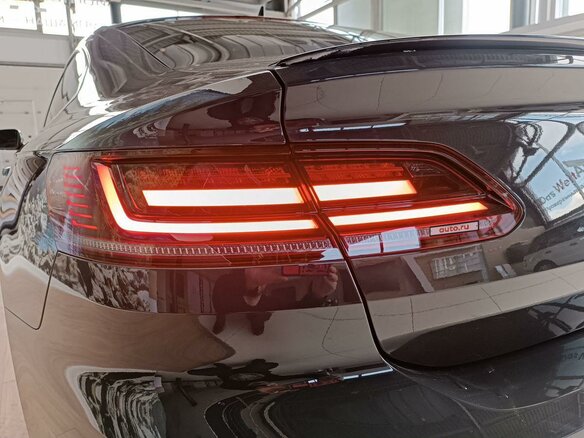 2020 Volkswagen Arteon I, серый, 3100000 рублей - вид 22
