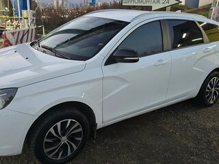 2018 Lada (ВАЗ) Vesta SW I, белый, 980000 рублей, вид 1