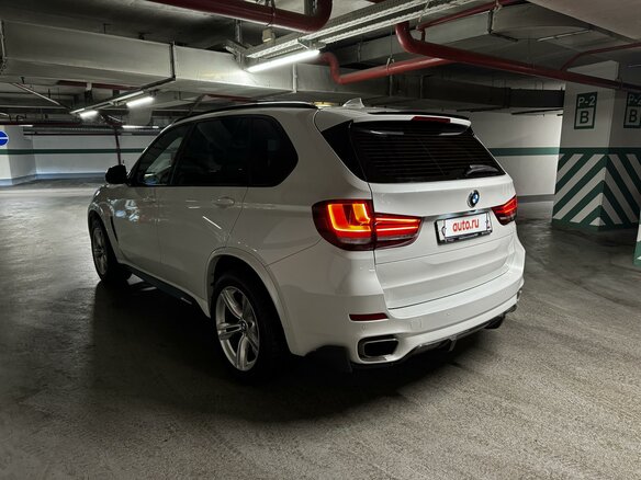 2017 BMW X5 30d III (F15), белый, 6450000 рублей - вид 6