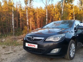 2011 Opel Astra J, чёрный, 650000 рублей, вид 2