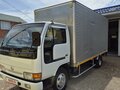 1990 Nissan Diesel Condor, белый, 1450000 рублей