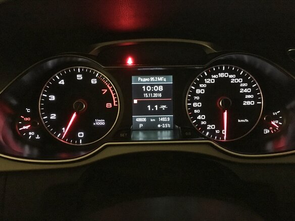 2014 Audi A4 IV (B8) Рестайлинг, белый - вид 9