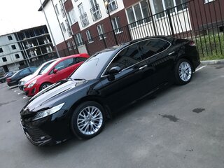 2021 Toyota Camry VIII (XV70), чёрный, 3800000 рублей, вид 4