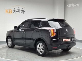2021 SsangYong Tivoli I Рестайлинг, чёрный, 1450000 рублей, вид 4