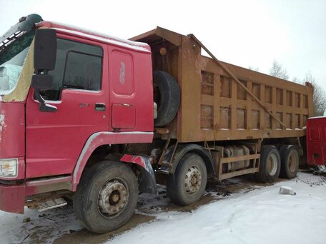 2007 Sinotruk Howo Прочие Кабины, красный, 1250000 рублей, вид 1