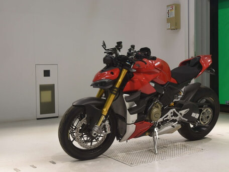 2021 Ducati Streetfighter V4, красный, 2150000 рублей, вид 4