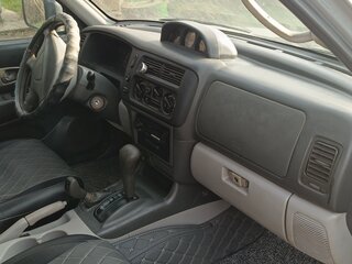 2001 Mitsubishi Pajero Sport I, серый, 600000 рублей, вид 5