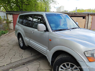 2002 Mitsubishi Pajero III, серебристый, 1250000 рублей, вид 2
