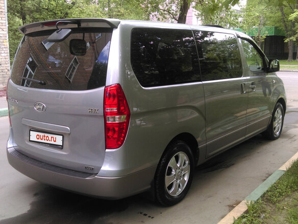 2011 Hyundai H-1 II, серый - вид 4