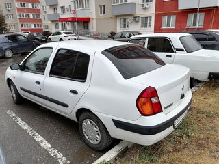 2003 Renault Symbol I Рестайлинг, белый, 351000 рублей, вид 5