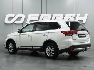 2016 Mitsubishi Outlander III Рестайлинг 2, белый, 1789000 рублей, вид 2