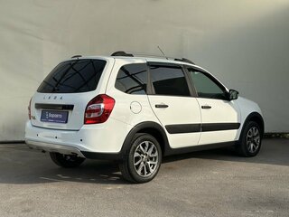 2023 Lada (ВАЗ) Granta Cross I Рестайлинг, белый, 872000 рублей, вид 4