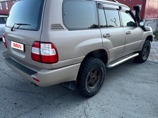 2006 Toyota Land Cruiser 100 Series Рестайлинг 2, золотистый, 2950000 рублей, вид 3