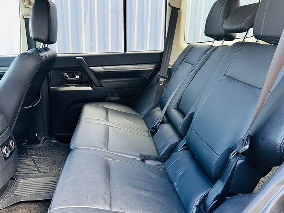 2017 Mitsubishi Pajero IV Рестайлинг 2, серый, 3200000 рублей - вид 19