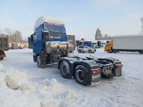 2023 IVECO-Hongyan 6x4 (CQ4256), синий, 4181100 рублей, вид 3