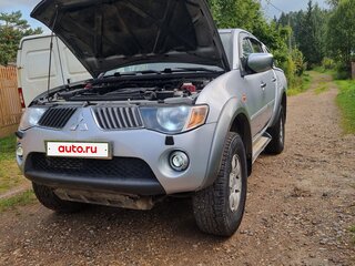 2008 Mitsubishi L200 IV, серебристый, 1300000 рублей, вид 2