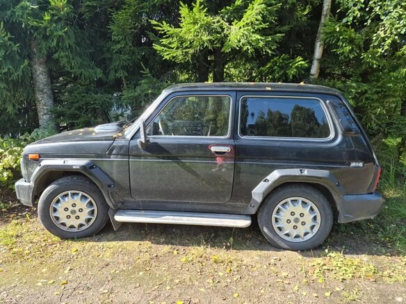 1999 Lada (ВАЗ) 2121 (4x4) I Рестайлинг, чёрный, 240000 рублей - вид 10