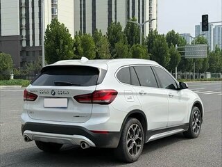 2022 BMW X1 Long 20Li sDrive II (F48) Рестайлинг, белый, 2410000 рублей, вид 4