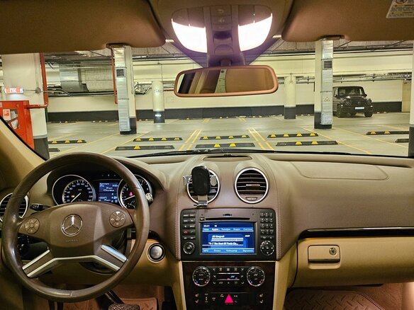 2010 Mercedes-Benz GL-Класс 500 I (X164) Рестайлинг, чёрный, 2100000 рублей - вид 8