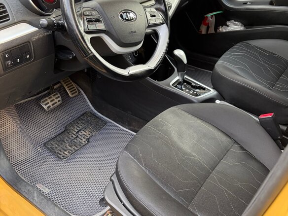 2015 Kia Picanto II Рестайлинг, жёлтый, 950000 рублей - вид 4