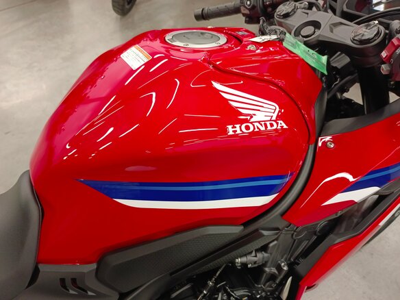 2025 Honda CBR 650R, красный, 1200000 рублей - вид 19