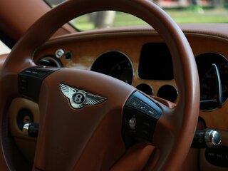 2008 Bentley Continental GT I, белый, 5000000 рублей, вид 5