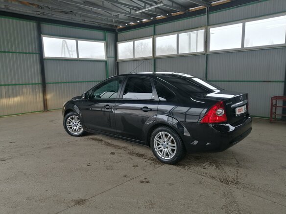 2008 Ford Focus II Рестайлинг, чёрный, 750000 рублей - вид 4