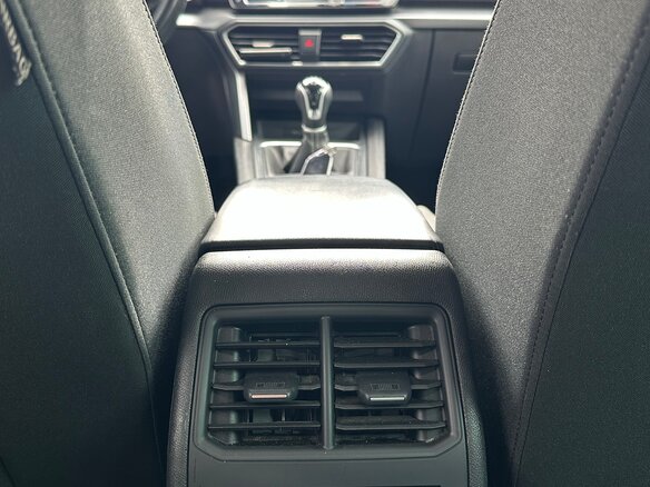 2021 SEAT Leon IV, серый, 1320000 рублей - вид 14