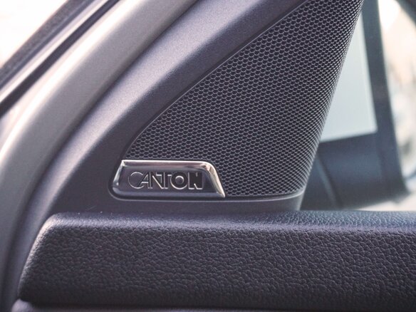 2014 Skoda Octavia Scout III (A7), бежевый, 1930000 рублей - вид 22