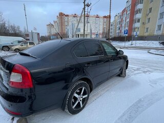 2009 Skoda Octavia II (A5) Рестайлинг, чёрный, 690000 рублей, вид 3