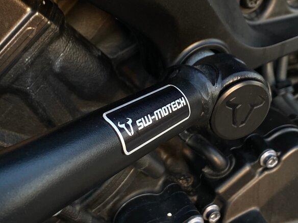 2016 Yamaha MT-09 Tracer (FJ-09), синий, 780000 рублей - вид 11