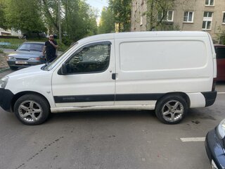 2011 Citroen Berlingo I Рестайлинг, белый, 300000 рублей, вид 4