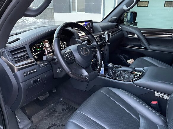 2020 Lexus LX 570 III Рестайлинг 2, чёрный, 12450000 рублей - вид 6