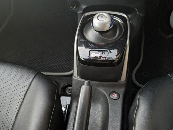 2020 Nissan Note e-Power II Рестайлинг, серый, 1650000 рублей - вид 18