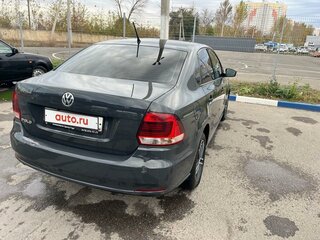 2016 Volkswagen Polo V Рестайлинг, серый, 1250000 рублей, вид 2
