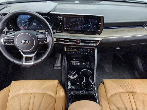 2021 Kia K5 III, серый, 2650000 рублей - вид 6