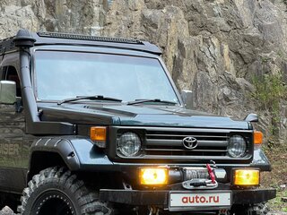 1995 Toyota Land Cruiser 70 Series, зелёный, 3200000 рублей, вид 3