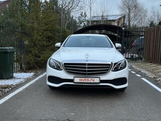 2018 Mercedes-Benz E-Класс 200 V (W213, S213, C238), белый, 2400000 рублей, вид 1