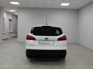 2015 Ford Focus III Рестайлинг, белый, 1109900 рублей, вид 5